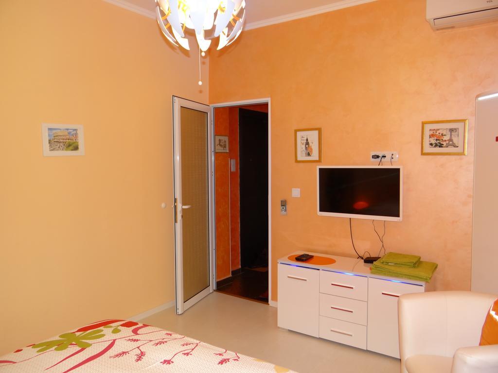 Orange Flower Apartments 1 Sofia Zimmer foto