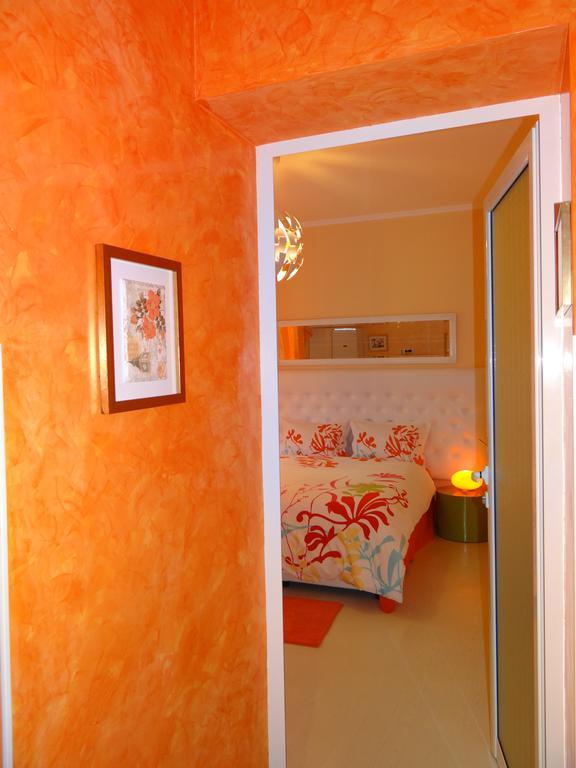 Orange Flower Apartments 1 Sofia Zimmer foto