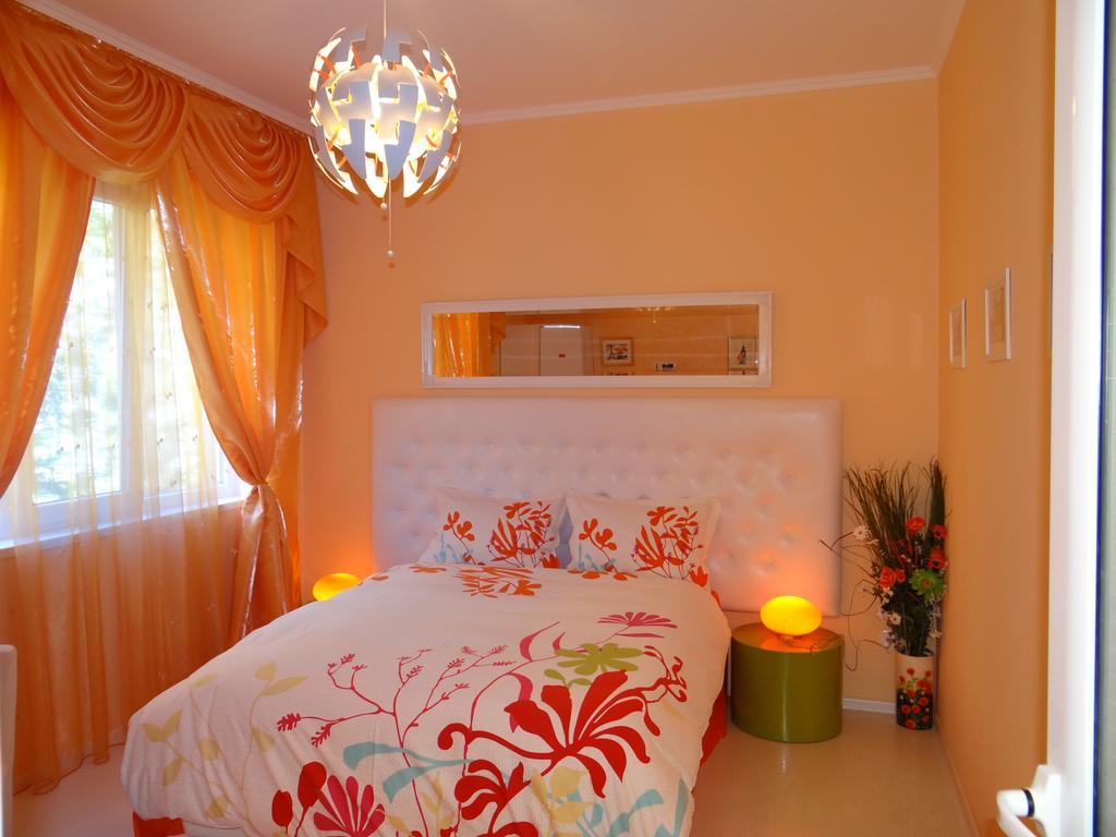 Orange Flower Apartments 1 Sofia Zimmer foto
